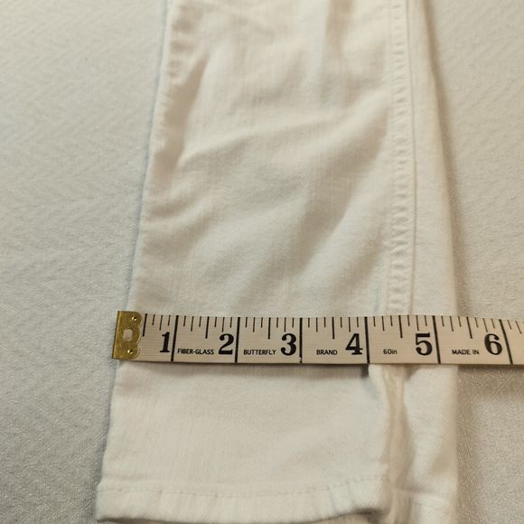 Women's Rag & Bone - Dre in Aged Bright White. Size 24. Japanese Selvedge Denim - Picture 7 of 10